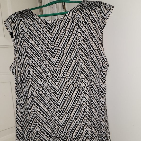 Lane Bryant Top/Pant Outfit-Simple Chic Collection - Picture 6 of 6